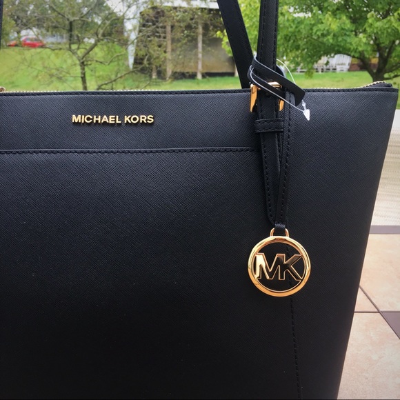 NWT Michael Kors Ciara Tote - Picture 3 of 6
